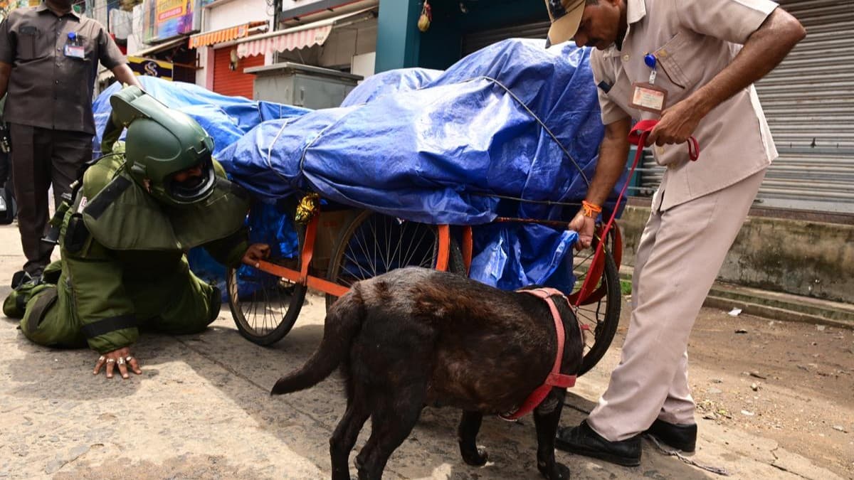 Police investigation after gelatin sticks and electronic detonators were recovered at Vijayawada bus station